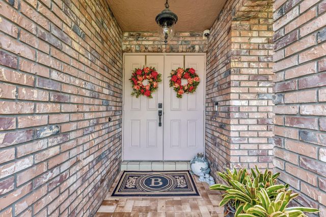 5315 NW 65th Ter, Coral Springs, FL 33067