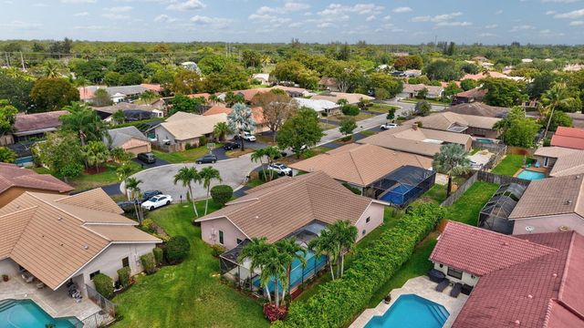 5315 NW 65th Ter, Coral Springs, FL 33067
