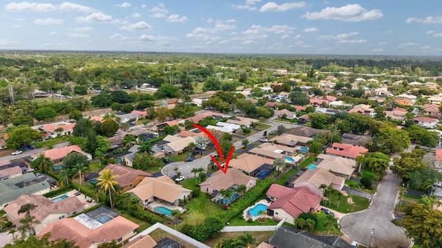 5315 NW 65th Ter, Coral Springs, FL 33067