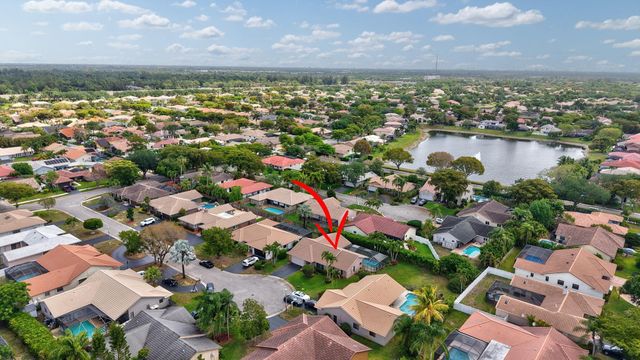 5315 NW 65th Ter, Coral Springs, FL 33067