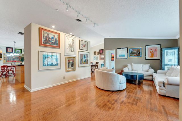 5315 NW 65th Ter, Coral Springs, FL 33067