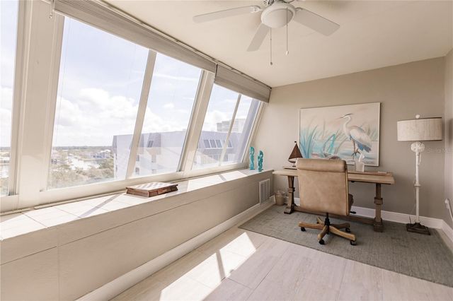 1255 E PEPPERTREE DRIVE 602, Sarasota, FL 34242