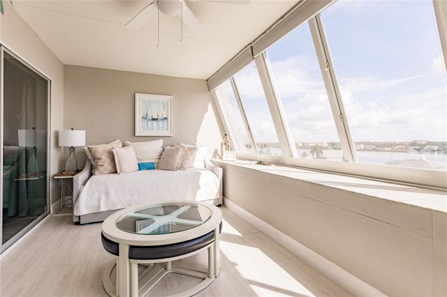 1255 E PEPPERTREE DRIVE 602, Sarasota, FL 34242