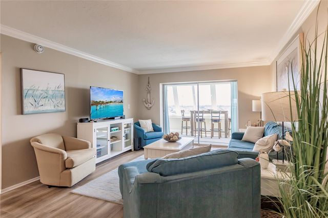 1255 E PEPPERTREE DRIVE 602, Sarasota, FL 34242