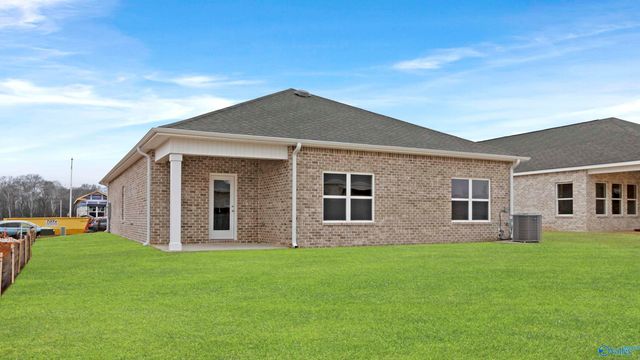 115 Meadow Path Drive, Meridianville, AL 35759