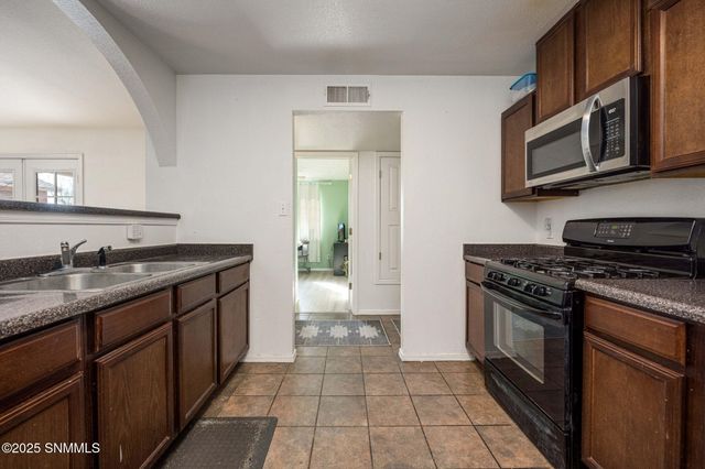 1216 Aero Lane, Berino, NM 88024