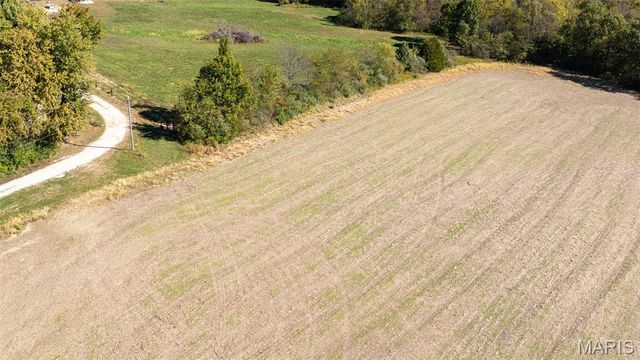 000 Pebble Creek Drive, Elsberry, MO 63343