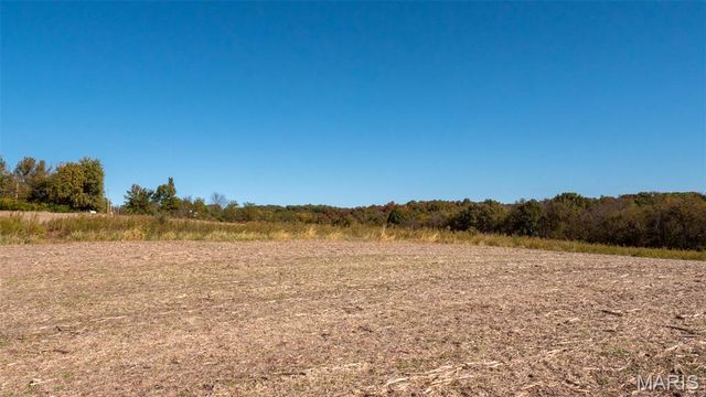 000 Pebble Creek Drive, Elsberry, MO 63343