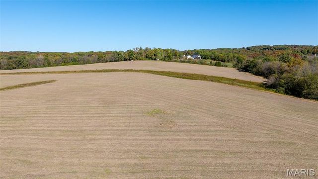 000 Pebble Creek Drive, Elsberry, MO 63343