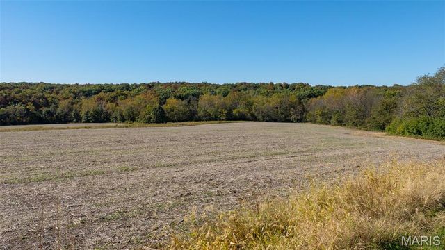 000 Pebble Creek Drive, Elsberry, MO 63343