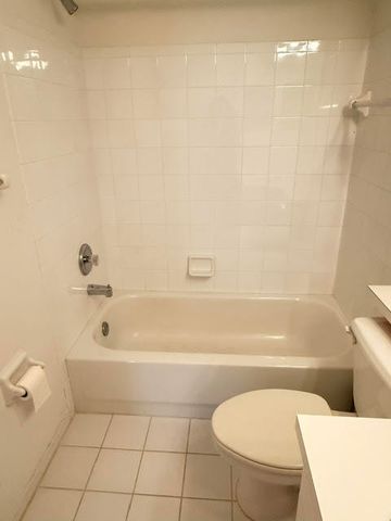 606 NW San Remo Circle, Port St. Lucie, Port St Lucie, FL 34986