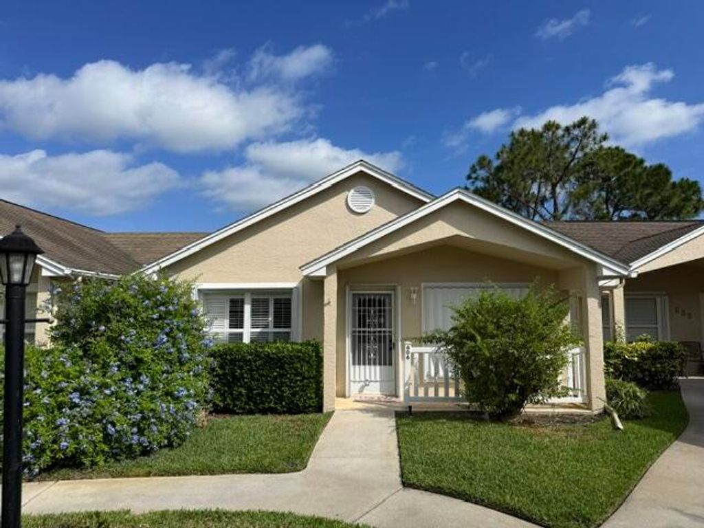 606 NW San Remo Circle, Port St. Lucie, Port St Lucie, FL 34986