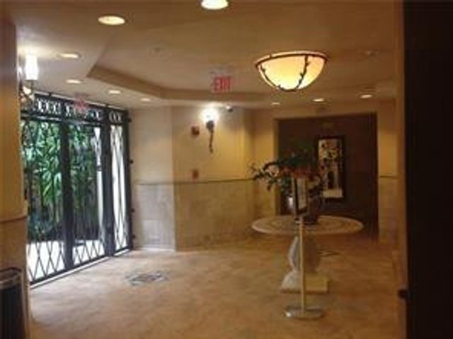 3055 NW 126TH Avenue 321, Sunrise, FL 33323