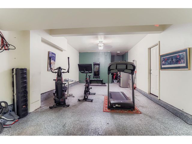 9615 W Hinsdale Pl, Littleton, CO 80128