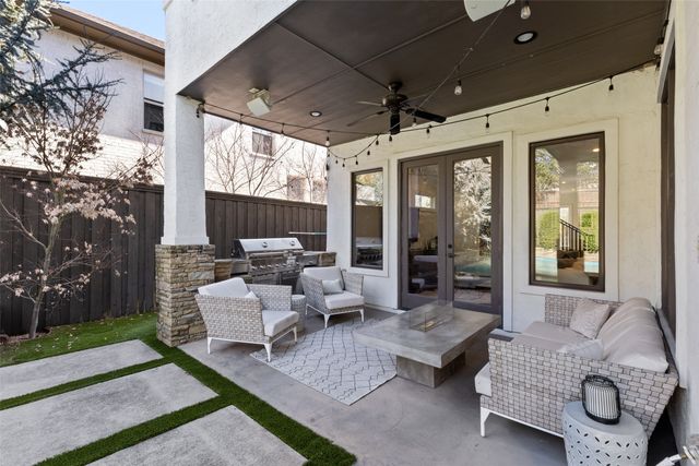 6713 Lake Circle Drive, Dallas, TX 75214