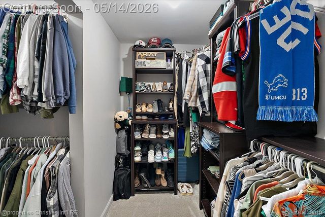 28631 Cumberland Drive, Farmington Hills, MI 48334