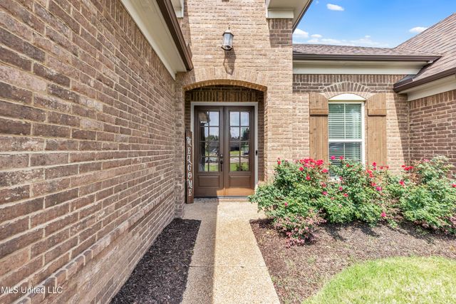 8728 Kenwood Lane, Olive Branch, MS 38654