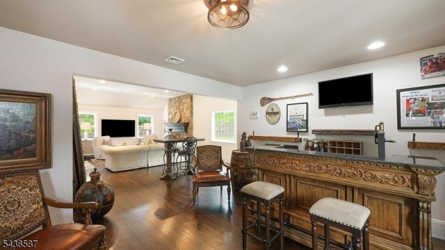 6 Childsworth Ave, Bernardsville Boro, NJ 07924