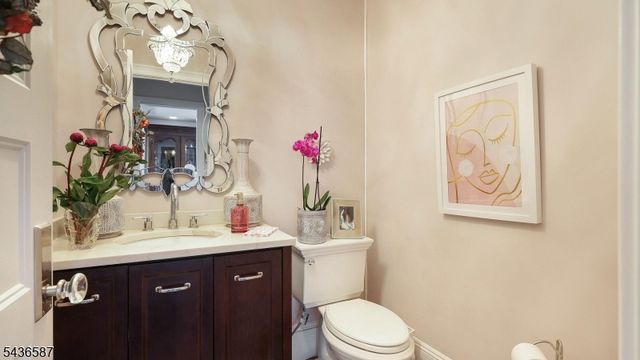 6 Childsworth Ave, Bernardsville Boro, NJ 07924