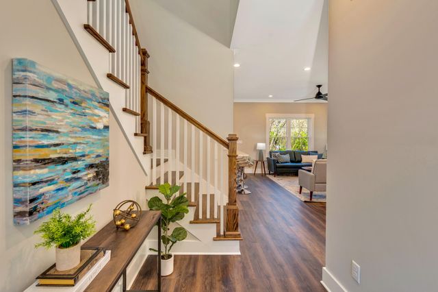 1366 Thomas Avenue, Chattanooga, TN 37409