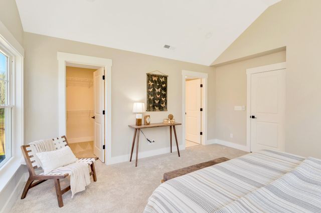 1366 Thomas Avenue, Chattanooga, TN 37409