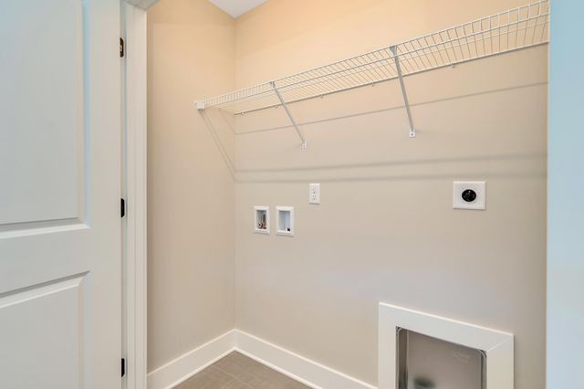 1366 Thomas Avenue, Chattanooga, TN 37409