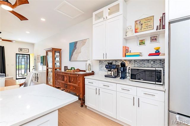 2301 Sulphur Avenue, St Louis, MO 63139