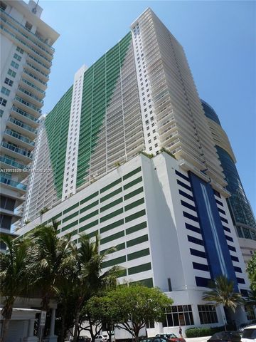 1200 Brickell Bay Dr 2716, Miami, FL 33131