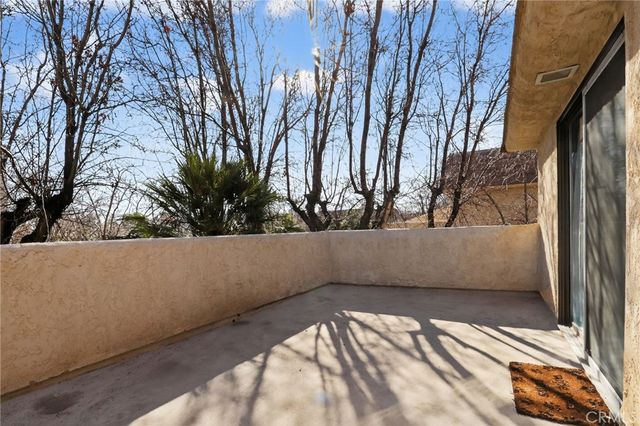 433 W Avenue J5 13, Lancaster, CA 93534