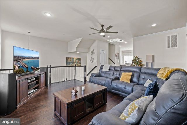 5335 TWEEDDALE PL, White Plains, MD 20695