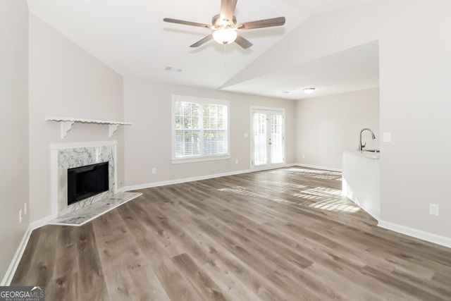 731 Sugar Oak Lane, Lawrenceville, GA 30043