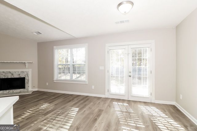 731 Sugar Oak Lane, Lawrenceville, GA 30043