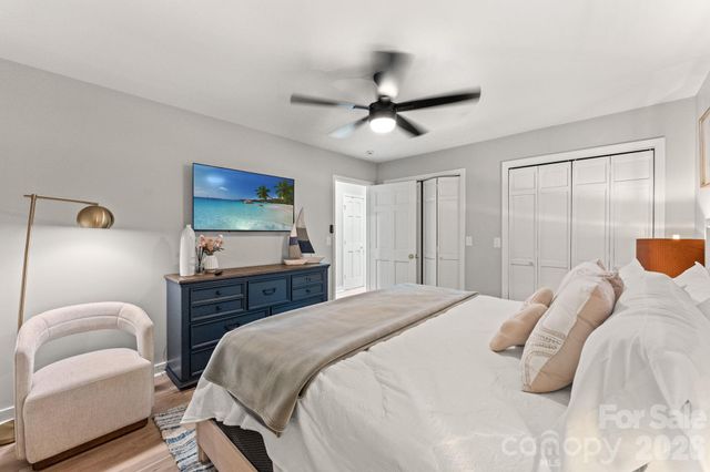 1314 Holly Drive, North Myrtle Beach, SC 29582