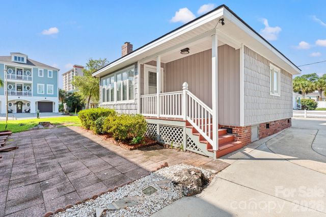1314 Holly Drive, North Myrtle Beach, SC 29582