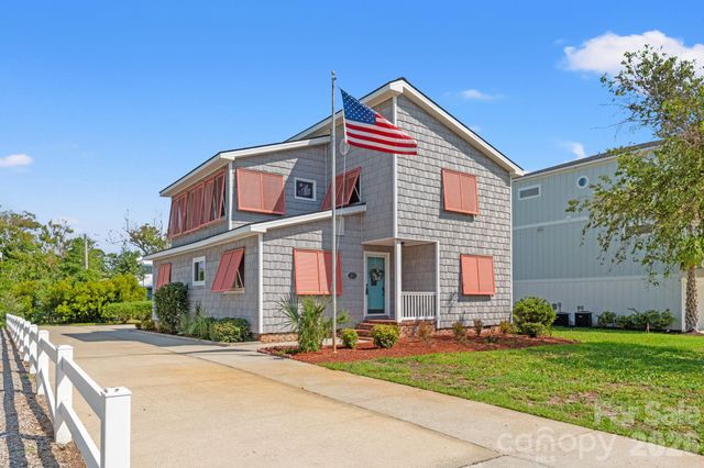 1314 Holly Drive, North Myrtle Beach, SC 29582