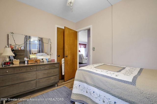 7571 N Hartel Road, Grand Ledge, MI 48837