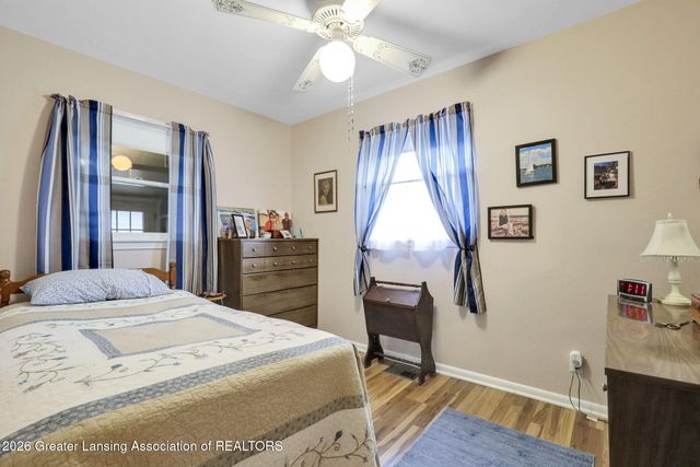 7571 N Hartel Road, Grand Ledge, MI 48837