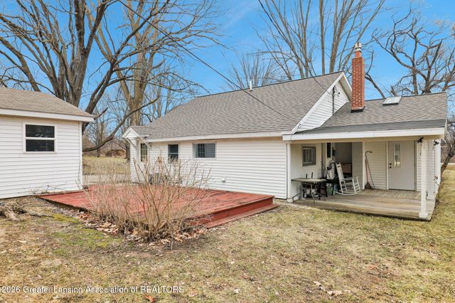 7571 N Hartel Road, Grand Ledge, MI 48837