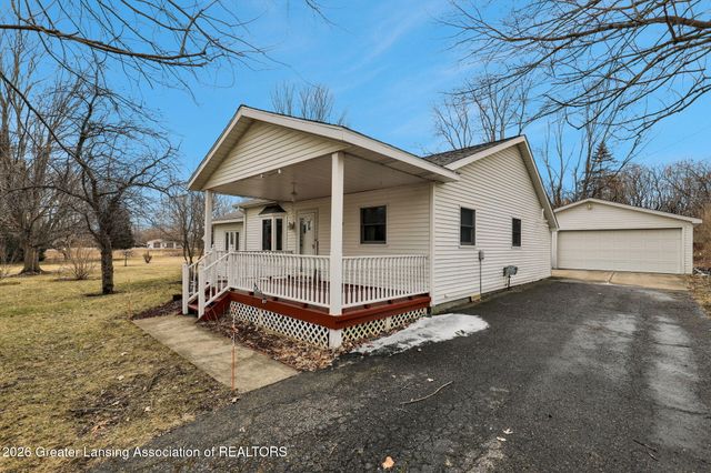 7571 N Hartel Road, Grand Ledge, MI 48837