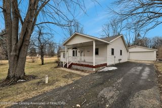 7571 N Hartel Road, Grand Ledge, MI 48837
