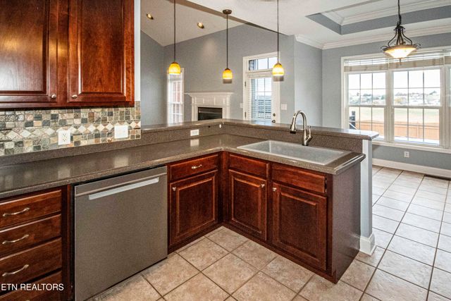 3316 Colby Cove Drive, Maryville, TN 37801