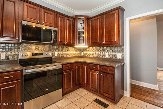 3316 Colby Cove Drive, Maryville, TN 37801