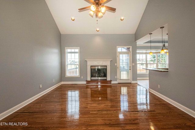 3316 Colby Cove Drive, Maryville, TN 37801