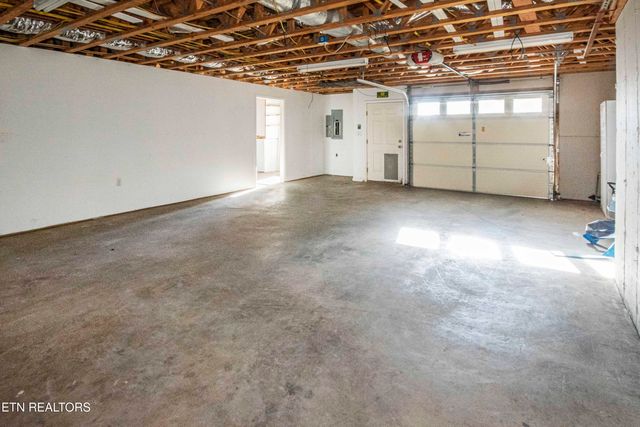 3316 Colby Cove Drive, Maryville, TN 37801