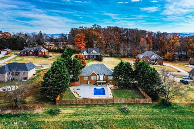 3316 Colby Cove Drive, Maryville, TN 37801