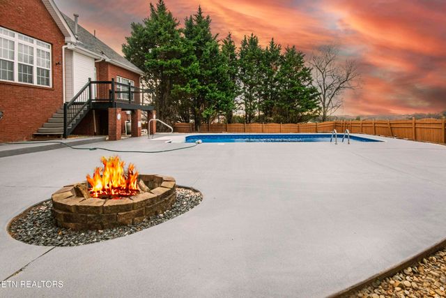 3316 Colby Cove Drive, Maryville, TN 37801