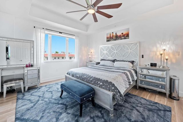 2001 Coral Heights Boulevard, Oakland Park, FL 33308