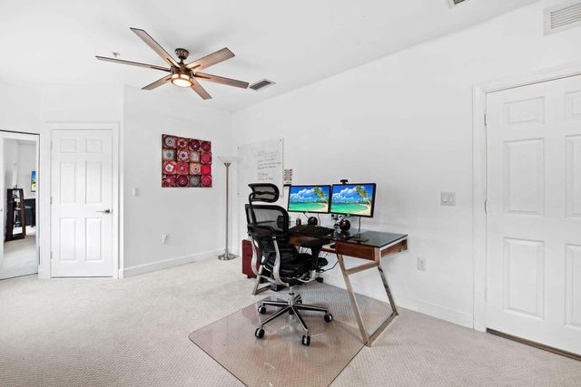 2001 Coral Heights Boulevard, Oakland Park, FL 33308