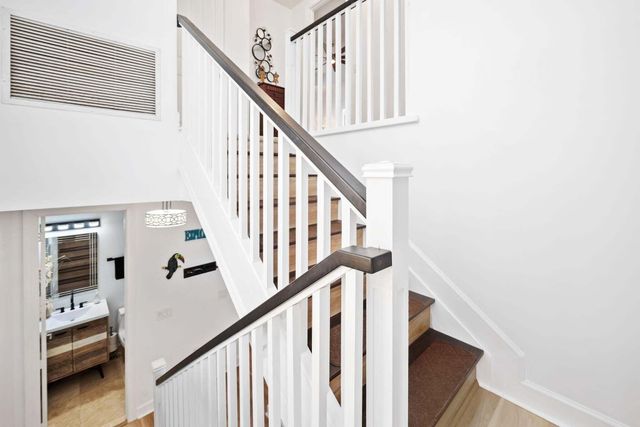 2001 Coral Heights Boulevard, Oakland Park, FL 33308