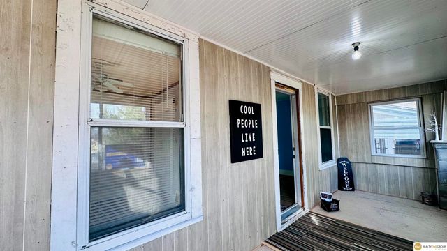 4212 S 27th Street, Omaha, NE 68107